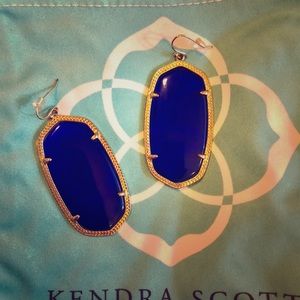 Danielle Kendra Scott Earrings